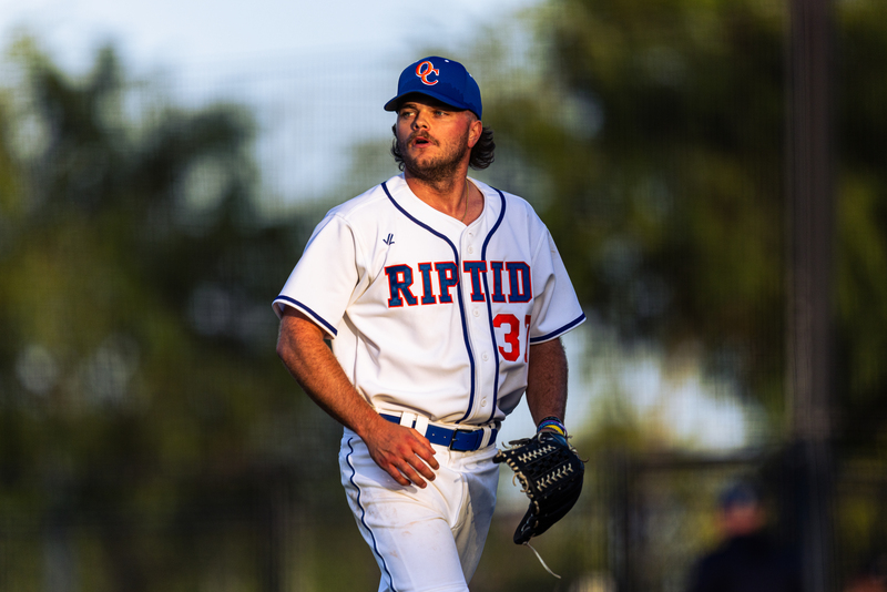 jgraymedia-5873_800x534